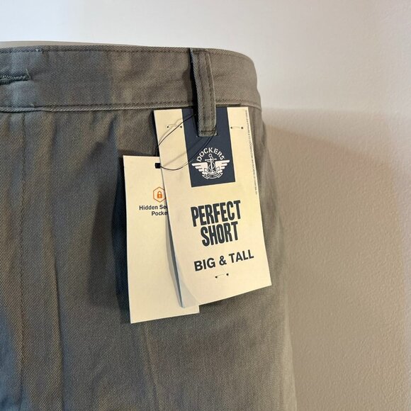 Dockers Big & Tall Men's Grey Waterless Perfect Shorts - Size 50 - NWT - Picture 3 of 6